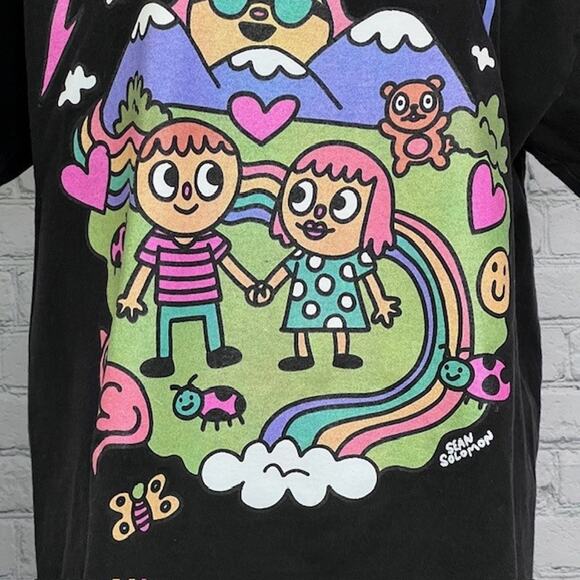 Metallica Black & Rainbow Colors Soft Faded Worn Crewneck T-Shirt Size Large - Picture 4 of 6